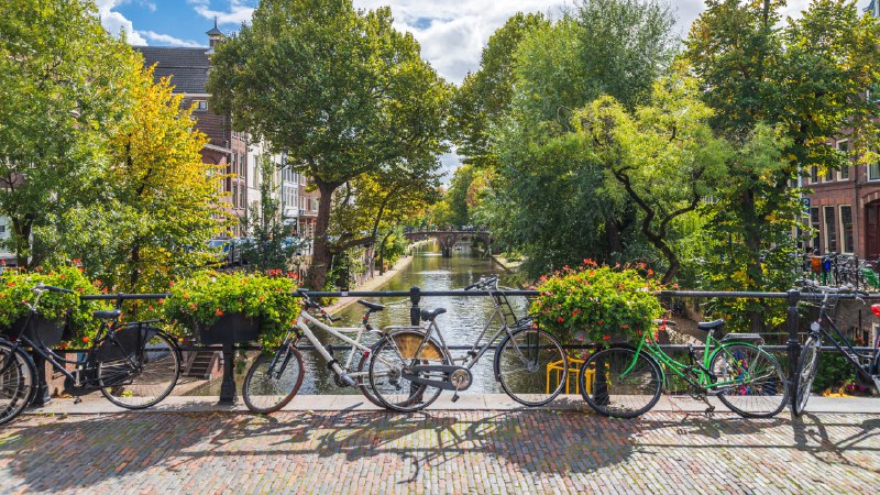 Break for joyBicycles on a bridge in Utrecht, Netherlands (© George Pachantouris/Getty Images)