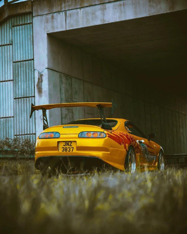 Toyota Supra 5
