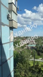 В результате удара по Днепру повреждены два многоквартирных дома, ранены 11 человек, в том числе 13-летний мальчик, сообщил глава областной военной администрации.
