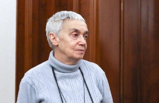 «В семье ее называли Ниночка. Она воспринимала всё очень близко к сердцу. Она очень много отдавала другим — свое внимание, свои силы, свою любовь, свою заботу, ничего не оставляла для себя. Это то, что останется с нами».В Москве простились с биологом и пра