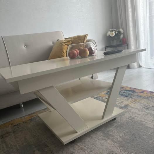 Журнальный стол в идельном состоянии — фото 1