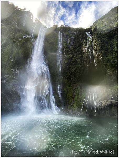 [紐西蘭|金秋南島。Milford Sound米佛峽灣一日遊]