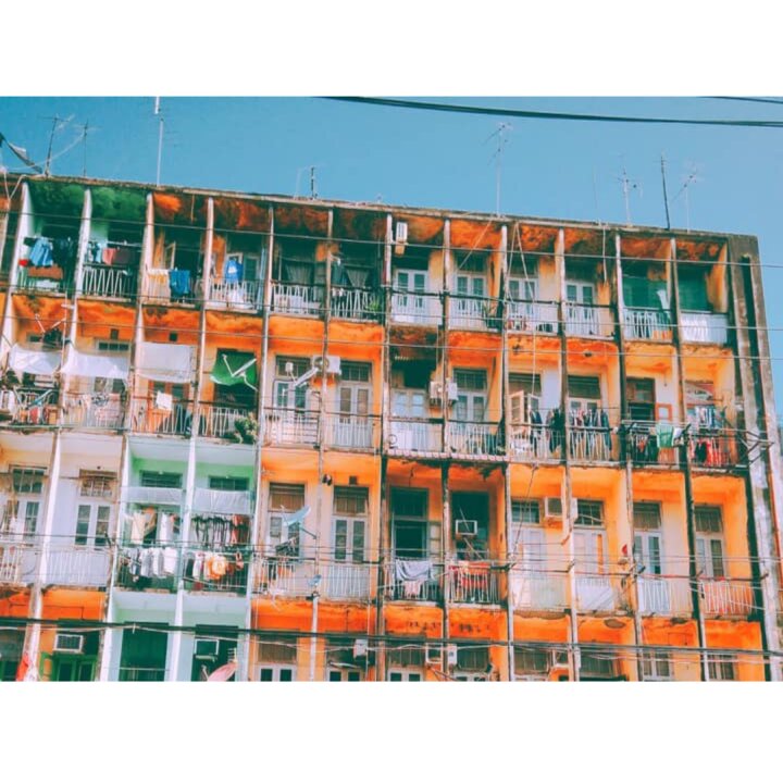 The Journey：疫情引發的種族歧視，異國旅者的觀察。