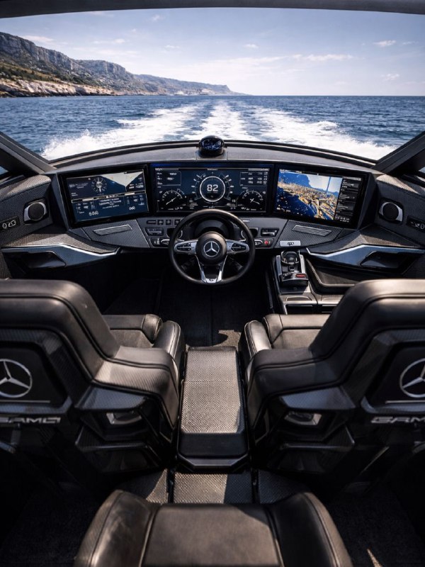Render Mercedes-AMG Yacht 4