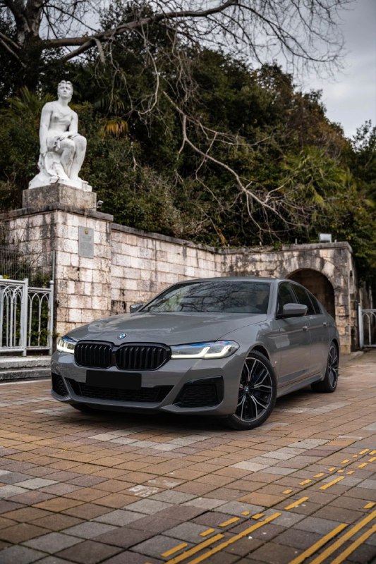 BMW 540i