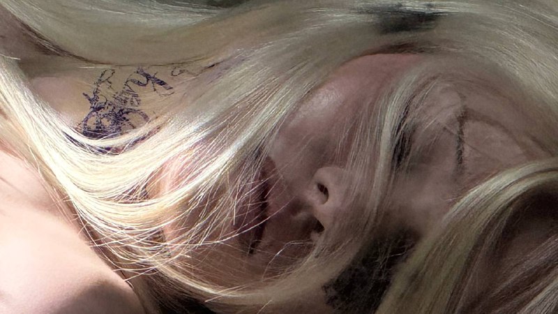 Последняя творческая съемка в 2025 году — кутюрная коллекция дизайнера Ольги Чернощековой❤️‍🔥Расскажу о ней, когда она выйдет 🙌🏻Последняя творческая съемка в 2025 году — кутюрная коллекция дизайнера Ольги Чернощековой❤️‍🔥Расскажу о ней, когда она выйдет 🙌🏻