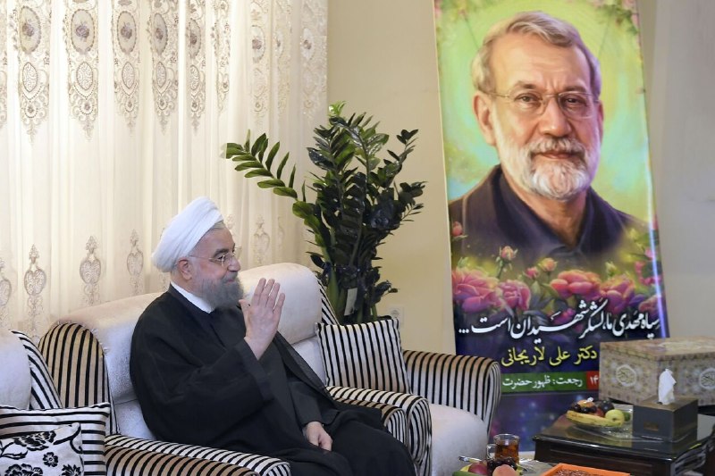 בפגישה עם משפחתו של Larijani ההרוג;