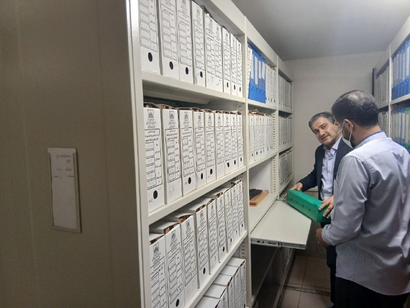 کانال خبری هشتدی: مدیرکل اسناد و کتابخانه ملی گیلان: 💥گنجینههای تاریخی گیلان در معرض نابودی است▫️علی خلیلی مدیر سازمان اسناد و کتابخانه م