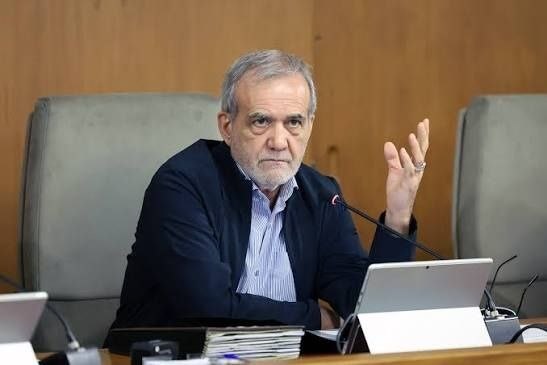 🇮🇷پایگاه اطلاعرسانی دولت ـ پاد: 🔺صرفهجویی مصرف بنزین باید از دولتیها شروع شود🔺برای کاهش تعداد و مصرف ماشینهای دولتی برنامهریزی کنید🔹جلسه هیئت دولت ع