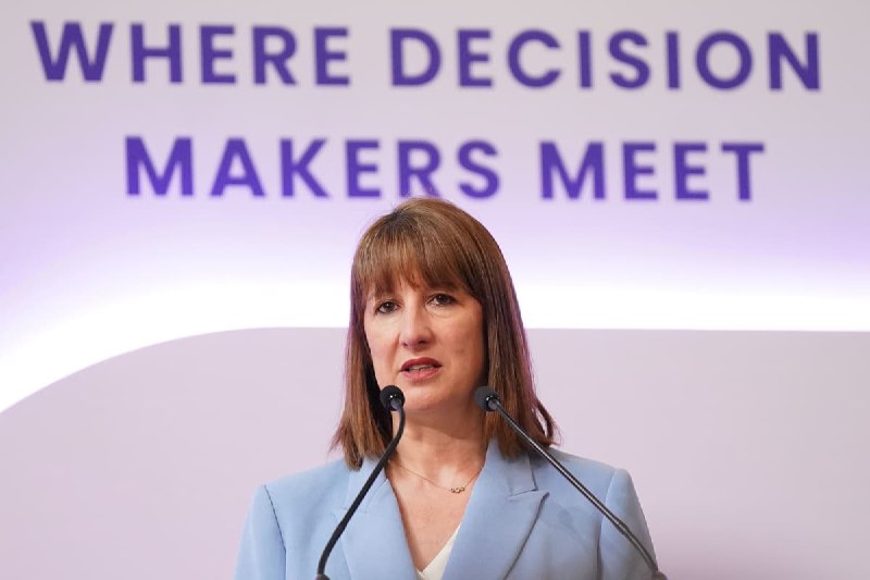 Rachel Reeves under investigation over free National Theatre tickets