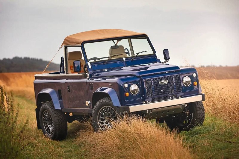 Представлен рестомод на базе Land Rover Defender 90 3