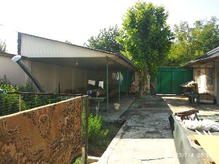 Продается дом с участком