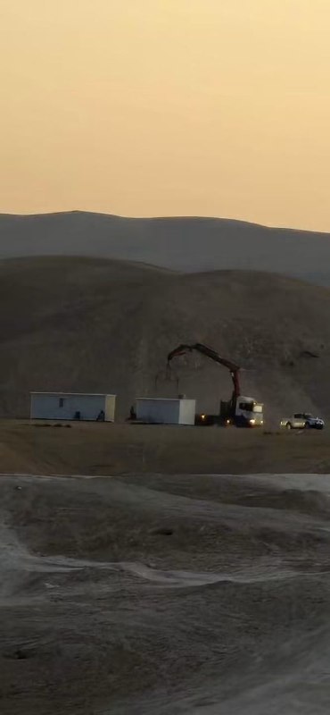דחוף: ראש מועצת הכפר הערבי אל-ג'הלין, מזרחית לירושלים, דאוד אל-ג'הלין, אמר ל"רדיו אלם":