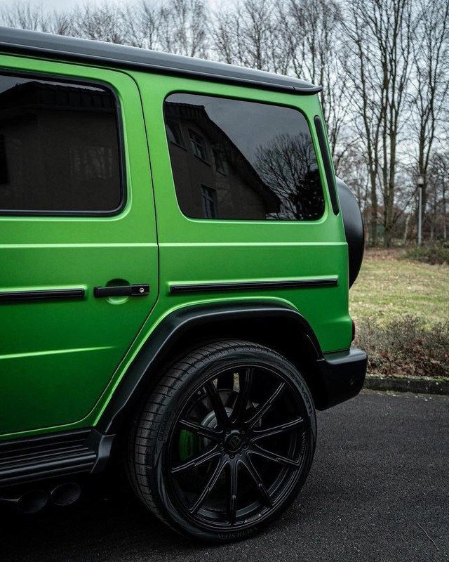 Mercedes benz g class (w464) Brabus 700 3