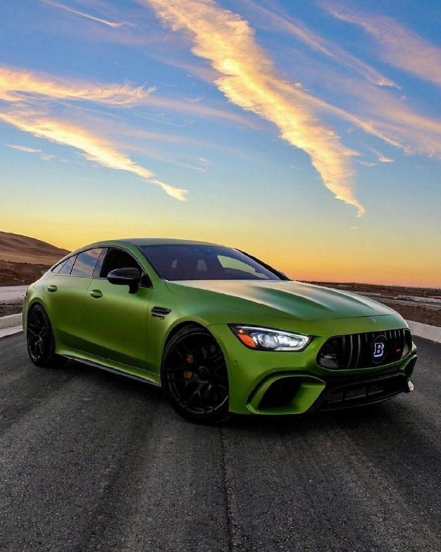 Mercedes-AMG GT63s 6