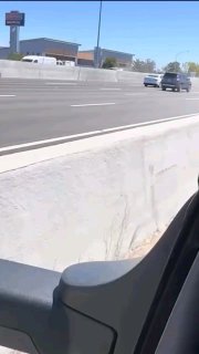 Электрический Ford Mustang, предположительно, вышел из строя, и водитель не спра