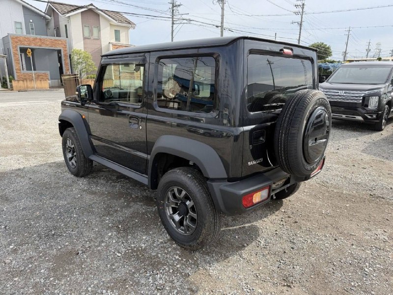 Suzuki Jimny 2021 фото 3