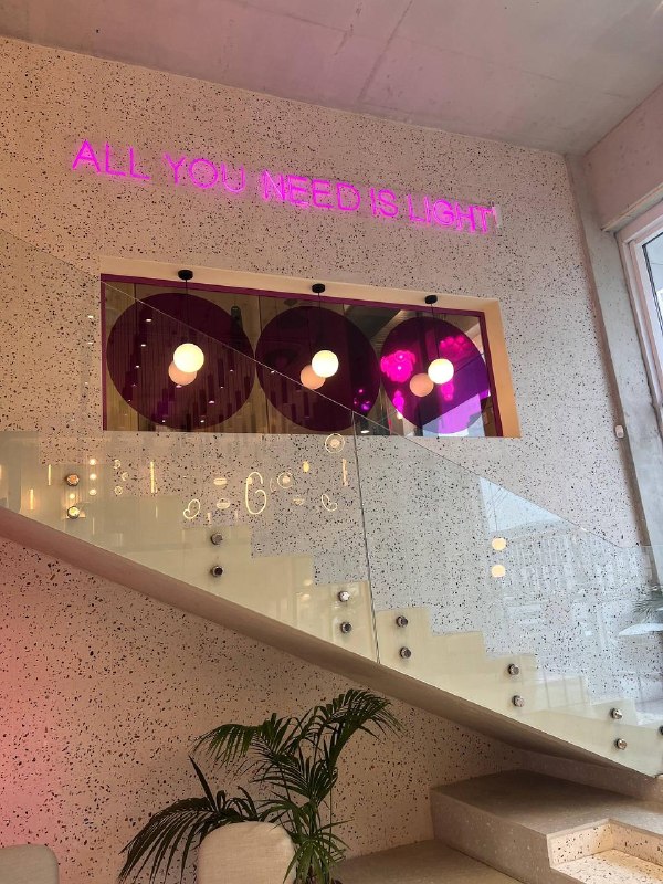 Экскурсия в шоурум освещения Maytoni для учеников Академии Марсо 6 апреля 2026 Экскурсии в шоурумы ведущих брендов и производителей это часть нашег... - изображение 2 - это, важно, чтобы