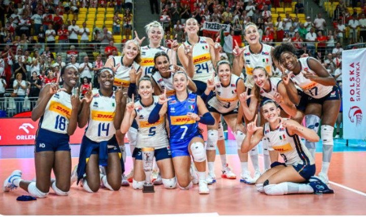دنیای توپ و تور: 🏐 ایتالیا فاتح جام چهارجانبه یادبود آگاتا موروز اولشفسکا شد کوزالین (لهستان). ایتالیا با شایستگی جام یادبود آگاتا موروز-