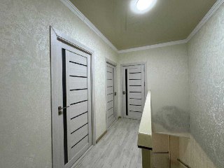 2х этажный 3х комнатный коттедж. 1 проезд М. Ашрафи. 1 сотка. 75м2