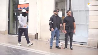 רשויות אכיפת החוק הצרפתיות הואשמו באי התערבות במהלך תקיפה של הימין הקיצוני על מפגינים במונפלייה.