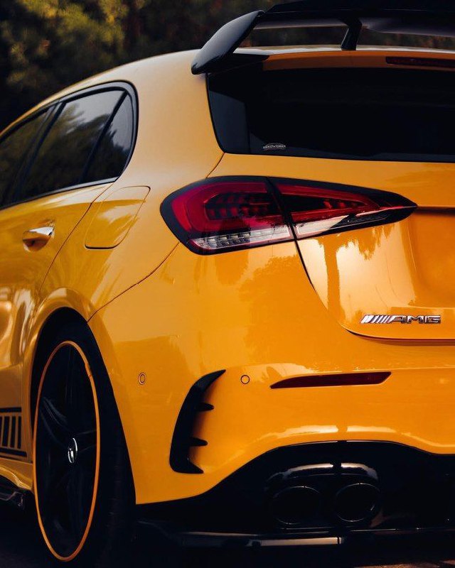 Mercedes Benz A45S 9