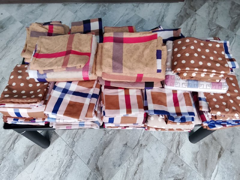 Продам 13 односпальных комплектов постельного белья. — фото 1