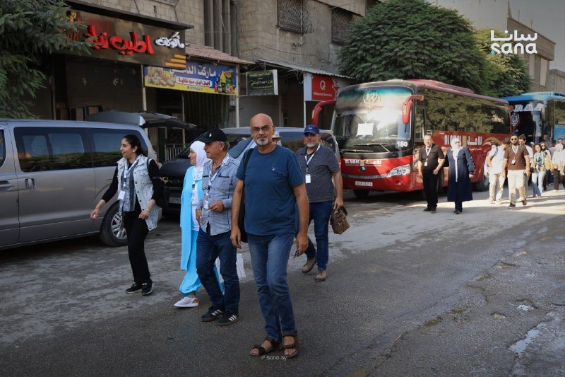 כתב סנעא: משתתפים ממחוזות שונים נוהרים לעיירה זמלקה באזור הכפרי של דמשק כדי להנציח את יום השנה ה-13 לטבח הכ…