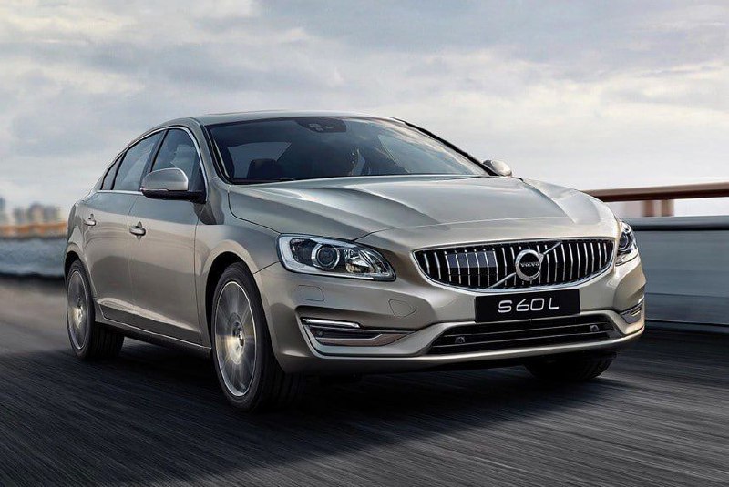 Volvo отзывает S60L — жара открывает двери

Volvo ...