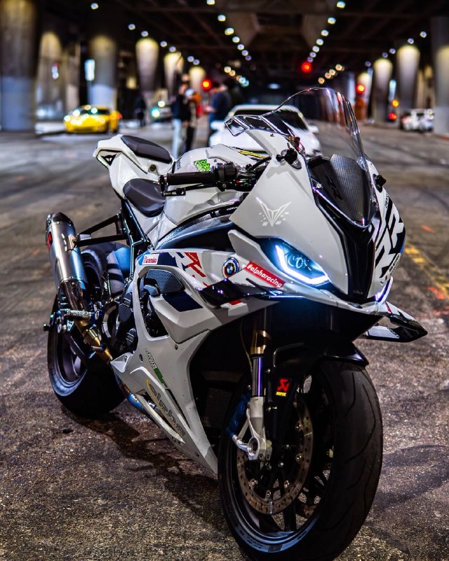 BMW S1000RR