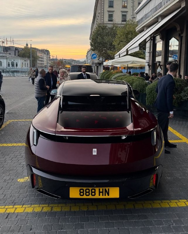 RR La Rose Noire Droptail 7