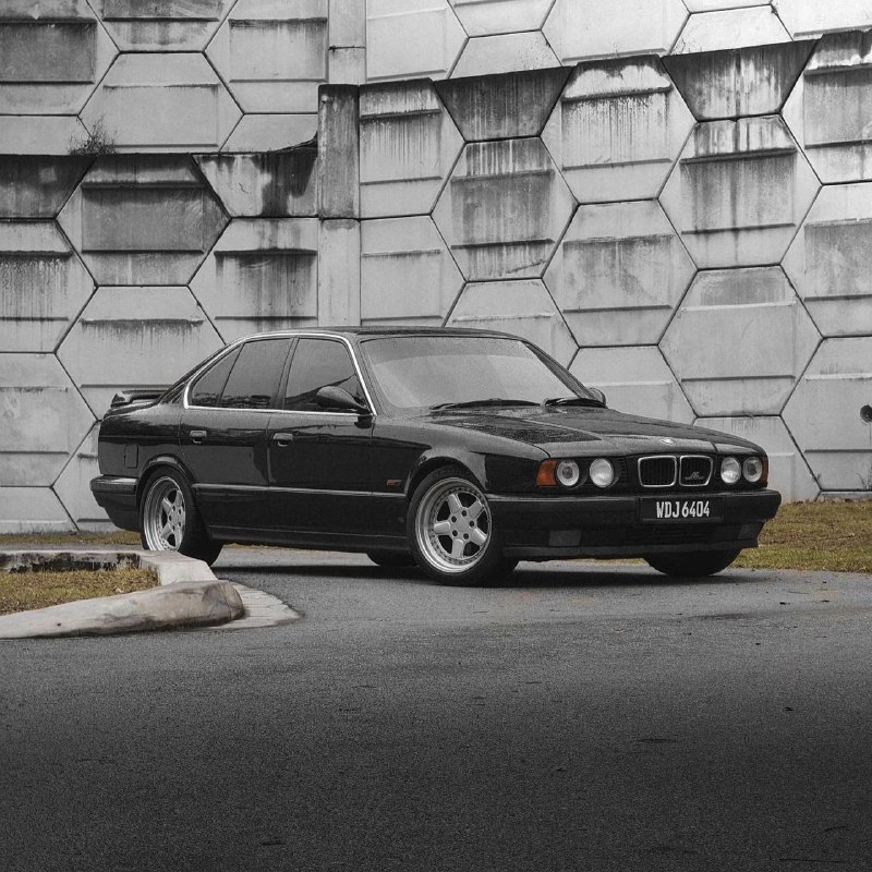 BMW 5 Series E34