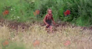 Из фильма «Утомленные солнцем» Никиты Михалкова вырезали секс и обнаженкуРоссийские онлайн-кинотеатры IVI и Viju зацензурили фильм «Утомленные солнцем» Никиты Михалкова. Из картины целиком вырезали сцену, в которой герой Михалкова – комдив Сергей Котов - н