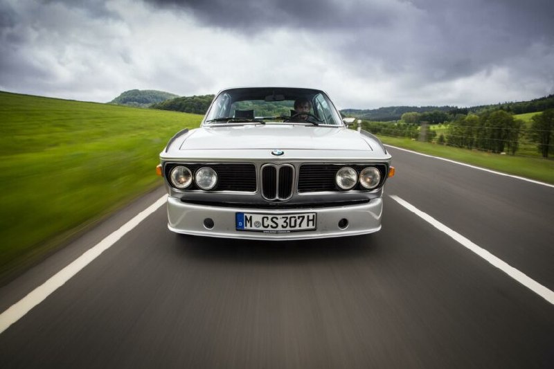 BMW 3.0 CSL рестомод опередил завод на 10 лет — и теперь продаётся за копейкиНем