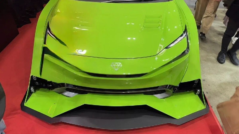Японцы сделали из Toyota Prius шоу-кар в стиле босодзоку. 5