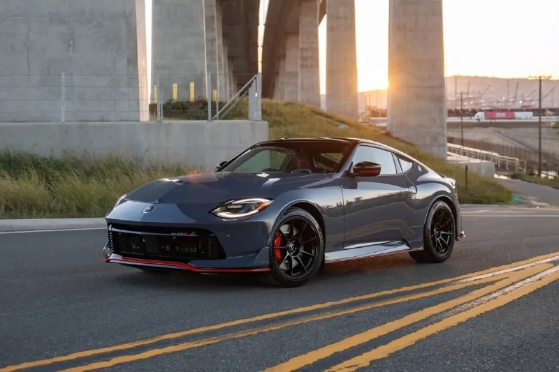Nissan Z Nismo наконец-то получил «механику» — раньше спорткар предлагали только