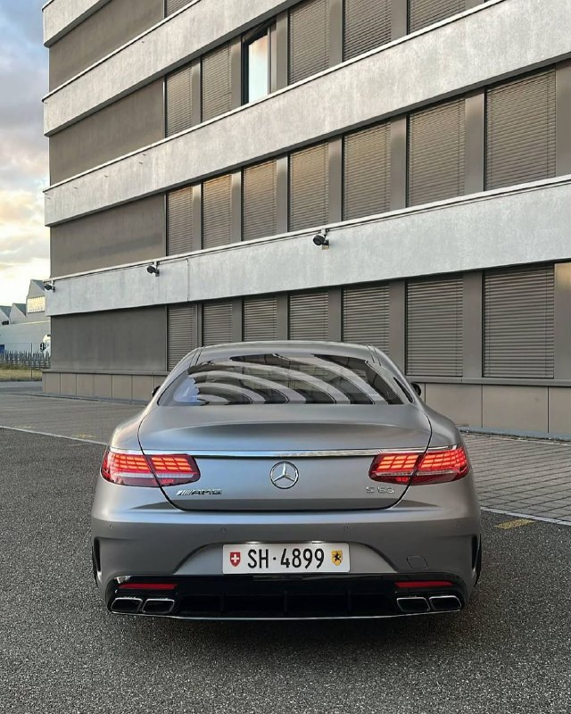 S63 AMG Coupe 5