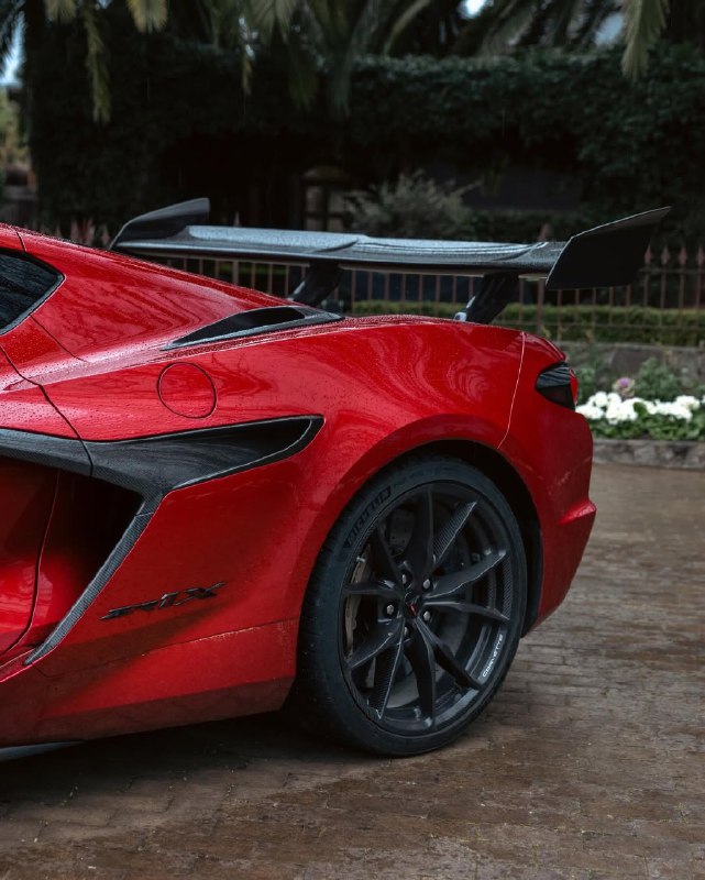 Компания Chevrolet создала настоящий гиперкар — Corvette ZR1X, сочетающий в себе невероятную произво 4