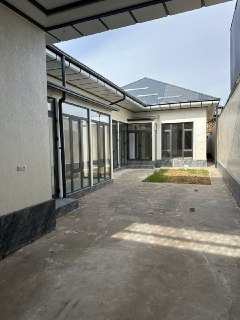 Метро Дустлик 5комнат 2.7 сотки 2х.этажный.евро.дом