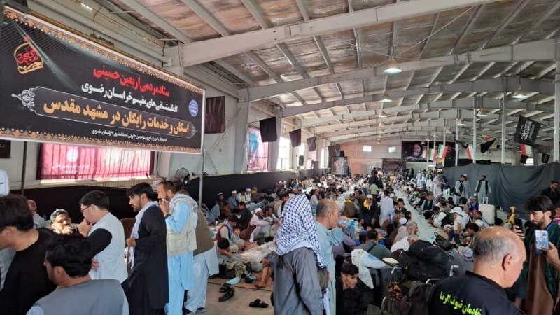 اخبار خراسان رضوی: ورود ۱۳ هزار زائر افغانستانی برای مراسم دهه پایانی صفر از مرز دوغارون🔹۱۳ هزار زائر افغانستانی از یازدهم تا ۲۱ مردادماه ا