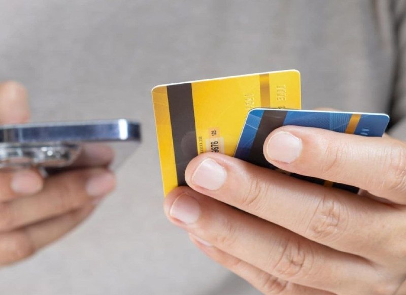 آویشارخبر: 💳 افزایش کارمزد ساتنا و پایاجدیدترین نرخ کارمزدهای بانکی:▫️کف کارمزد پایا، رشد ۳۳ درصدی: ۴۰۰ تومان▫️سقف کارمزد پایا، رشد