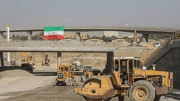 اخبار همدان: افتتاح ۶۹ طرح همزمان با هفته دولت در بهار🔹️فرماندار شهرستان بهار: از مجموع ۶۹ پروژه یادشده، ۱۸ دستگاه اجرایی، سه بخشداری