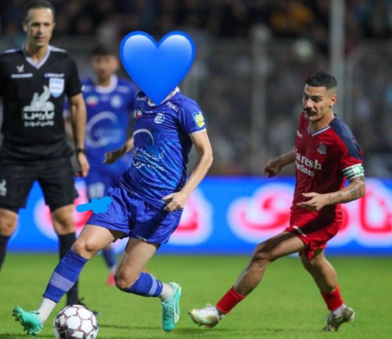 Esteghlal Twitter: ❤️‍🔥اسم بازیکن استقلالی کامنت کنید.راهنما/انحراف: قراره امروز گلزنی کنه🤣📊سطح تست: آسان@Esteghlaal_twitter💙