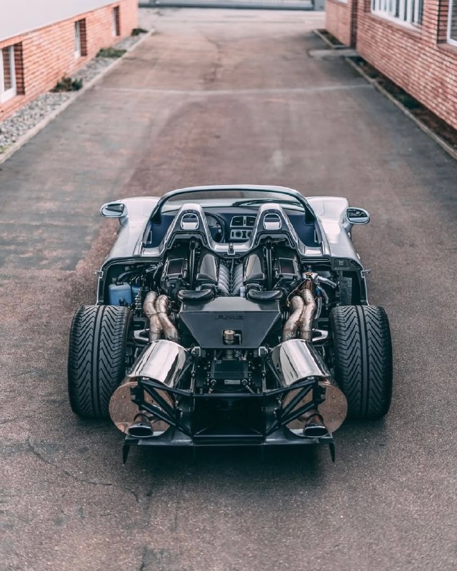 Mercedes-Benz CLK GTR AMG Roadster '1998–99 8