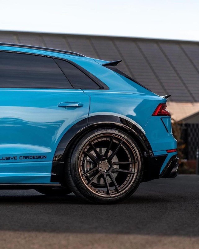 Widebody Audi RS Q8 3