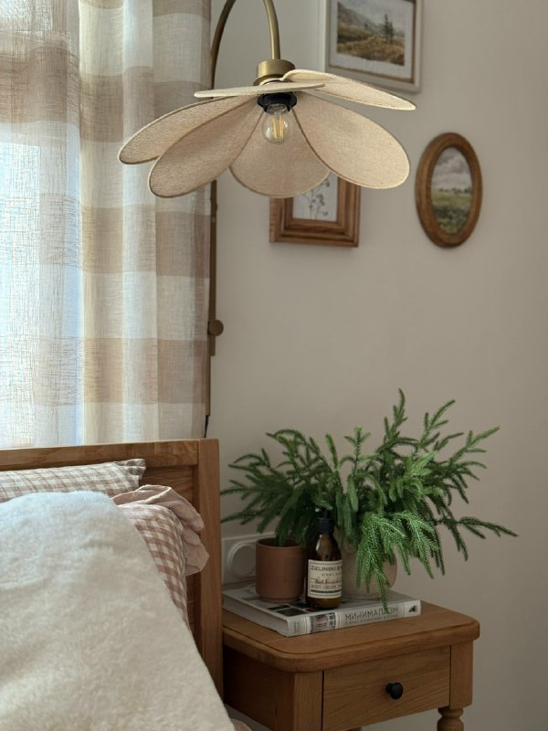 Уют создают маленькие детали Именно из таких мелочей и складывается атмосфера дома. Когда каждая деталь подобрана с любовью, пространство становитс... - изображение 3 - дома, telegram, view