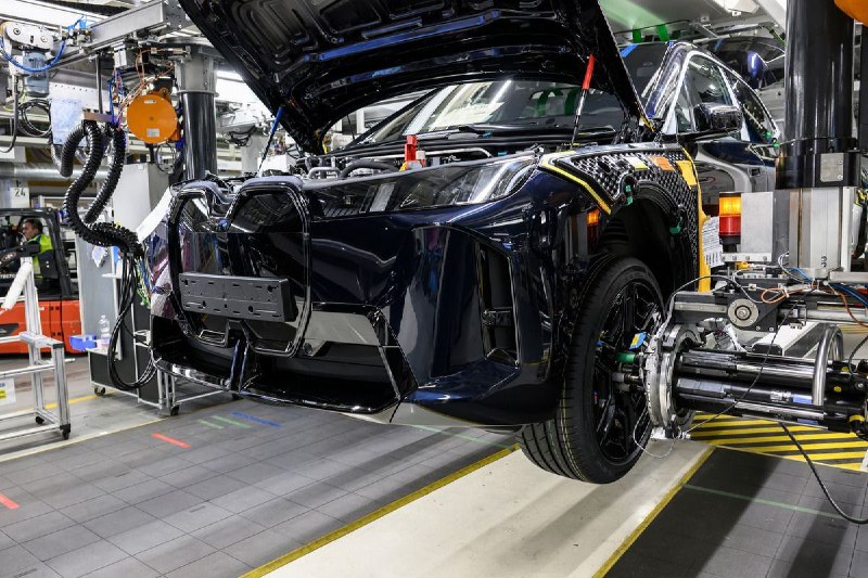 Компания BMW начала выпуск обновленного iX 6