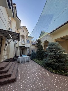 Батумский, Юнусабад! Продается Евродом 5,25 соток 7 комнат
