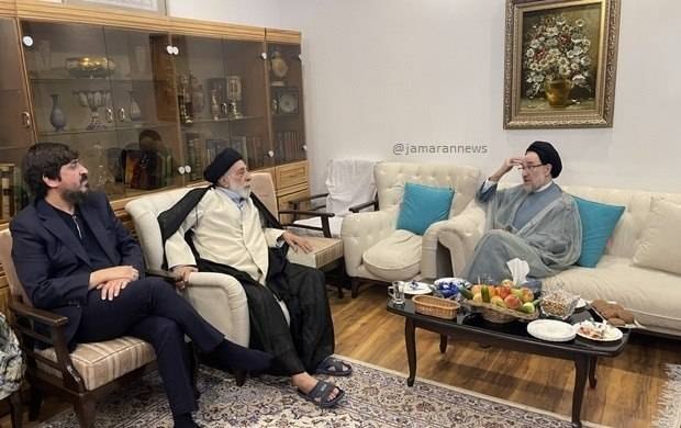 روزنامه ایران: ⭕ دیدار سيد محمد خاتمی با سيد هادی خامنه‌ای/ تأکید خاتمی بر فعال بودن ديپلماسی و عقلانيت و دستیابی به آرامش و صلح شرافتم