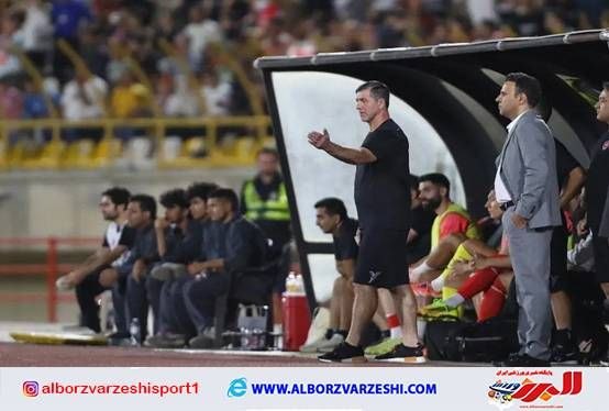 البرزورزشی: ✅تفسیر جایگاه کریم باقری در پرسپولیس کریم باقری در فصل جدید هم نقش فنی و هم نقش مدیریتی در پرسپولیس دارد.🟠مشروح این گزار
